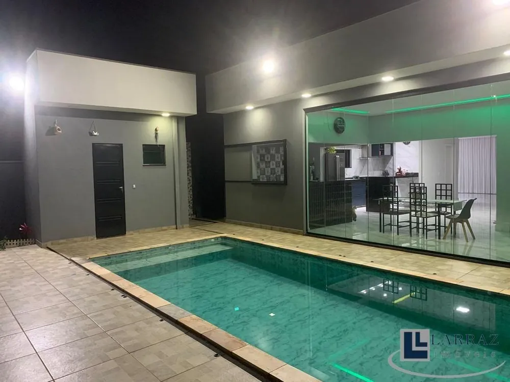 Casa, 3 quartos, 207 m² - Foto 11