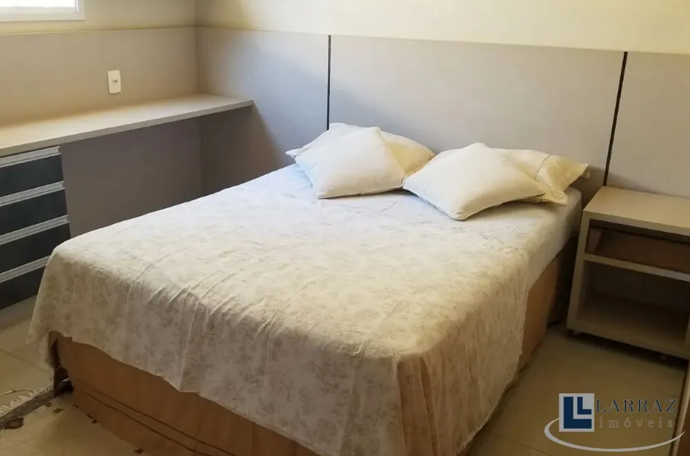 Casa, 4 quartos, 207 m² - Foto 2