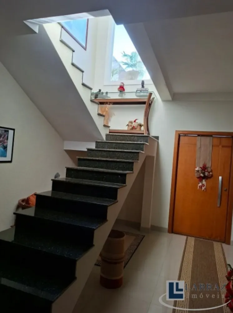 Casa, 4 quartos, 207 m² - Foto 7