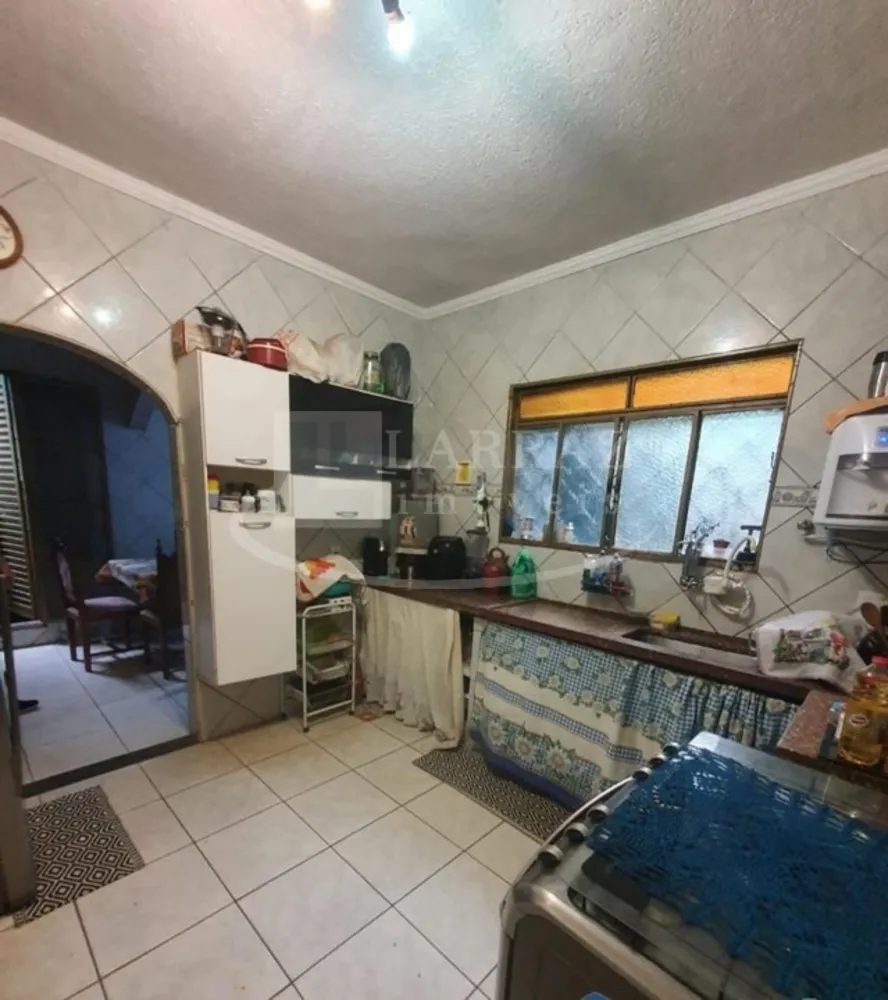Casa, 4 quartos, 180 m² - Foto 4