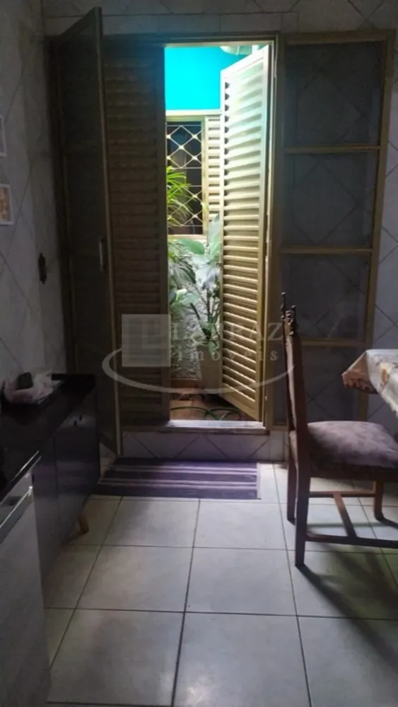 Casa, 4 quartos, 180 m² - Foto 13