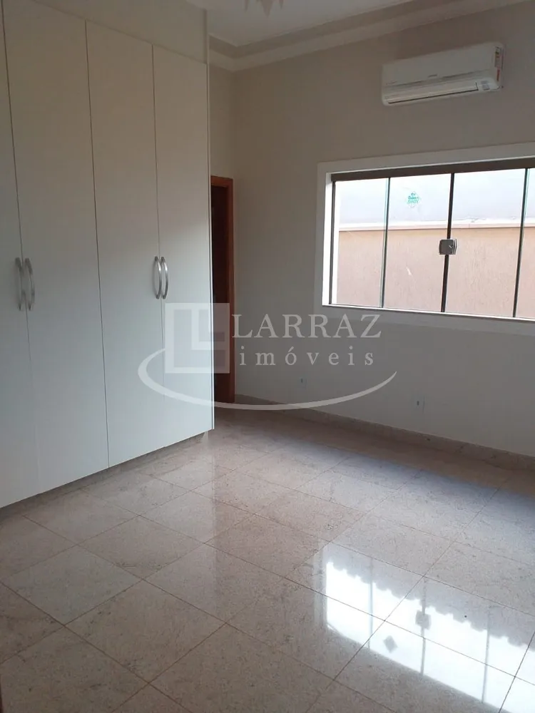 Casa, 3 quartos, 250 m² - Foto 10