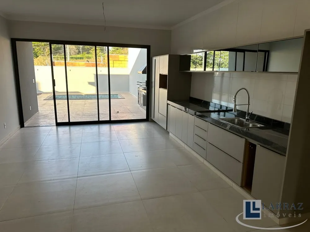 Casa, 3 quartos, 165 m² - Foto 2