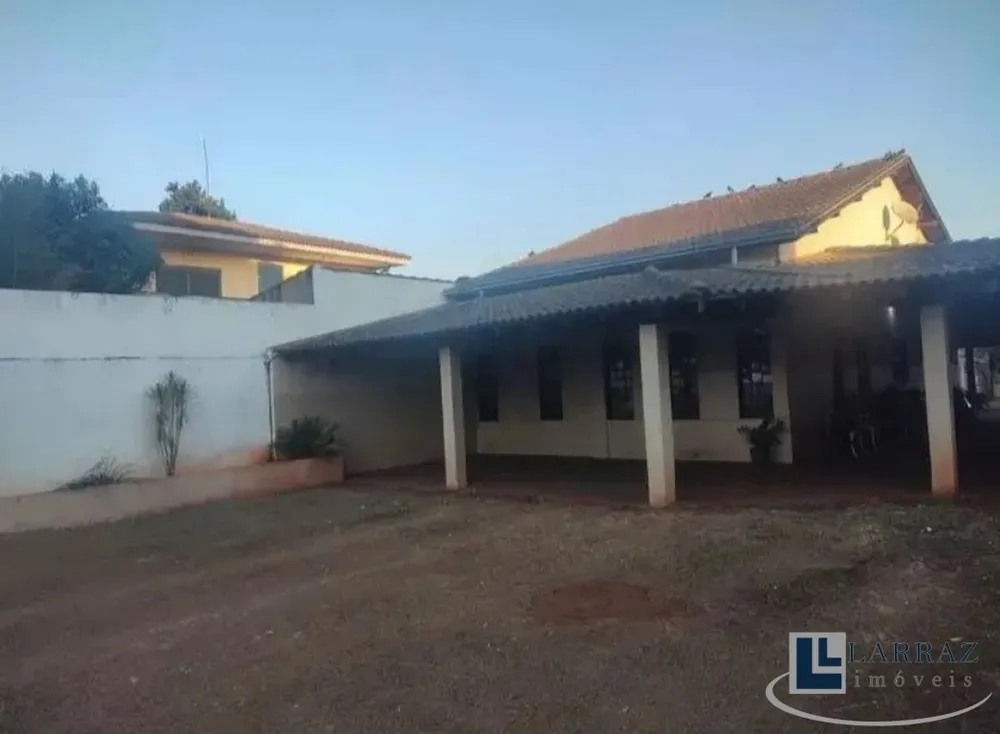 Chácara, 5 quartos, 1400 m² - Foto 2