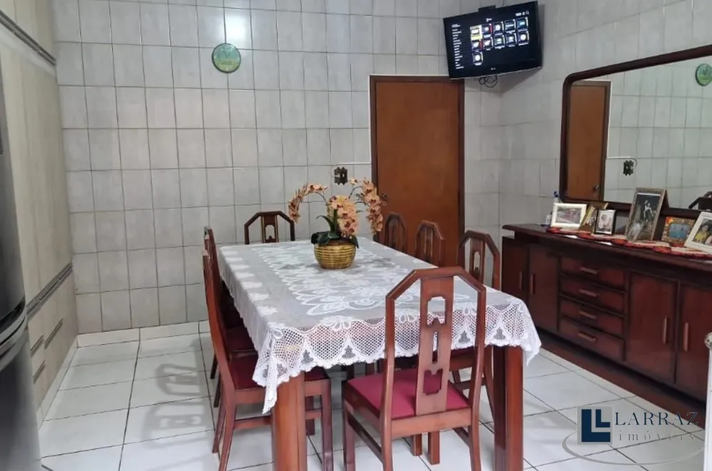 Casa, 3 quartos, 265 m² - Foto 4