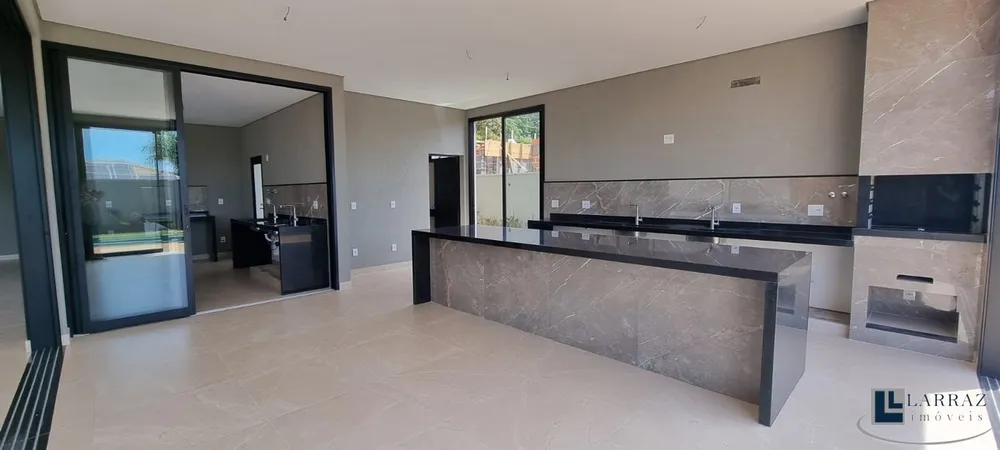 Casa, 3 quartos, 421 m² - Foto 1