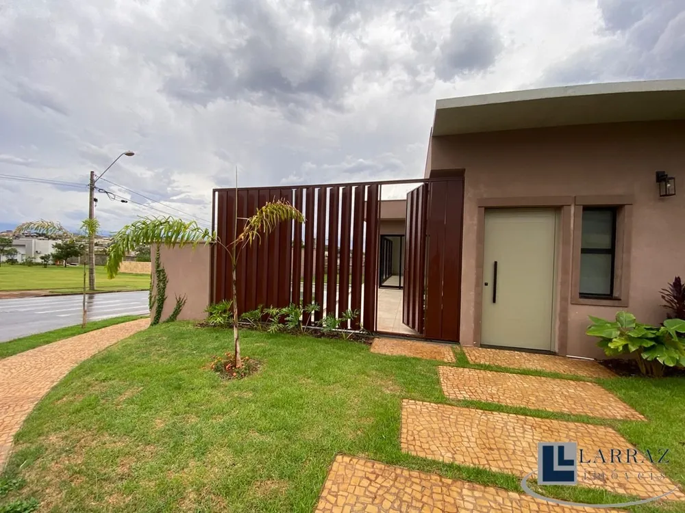 Casa, 3 quartos, 260 m² - Foto 1