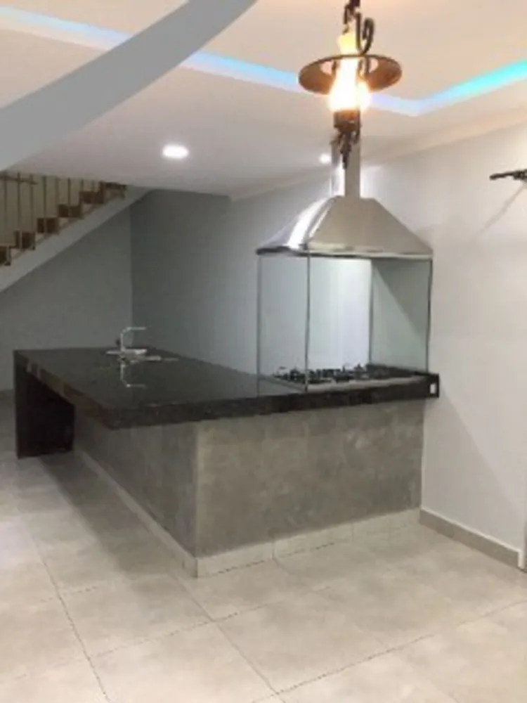 Casa, 3 quartos, 180 m² - Foto 1