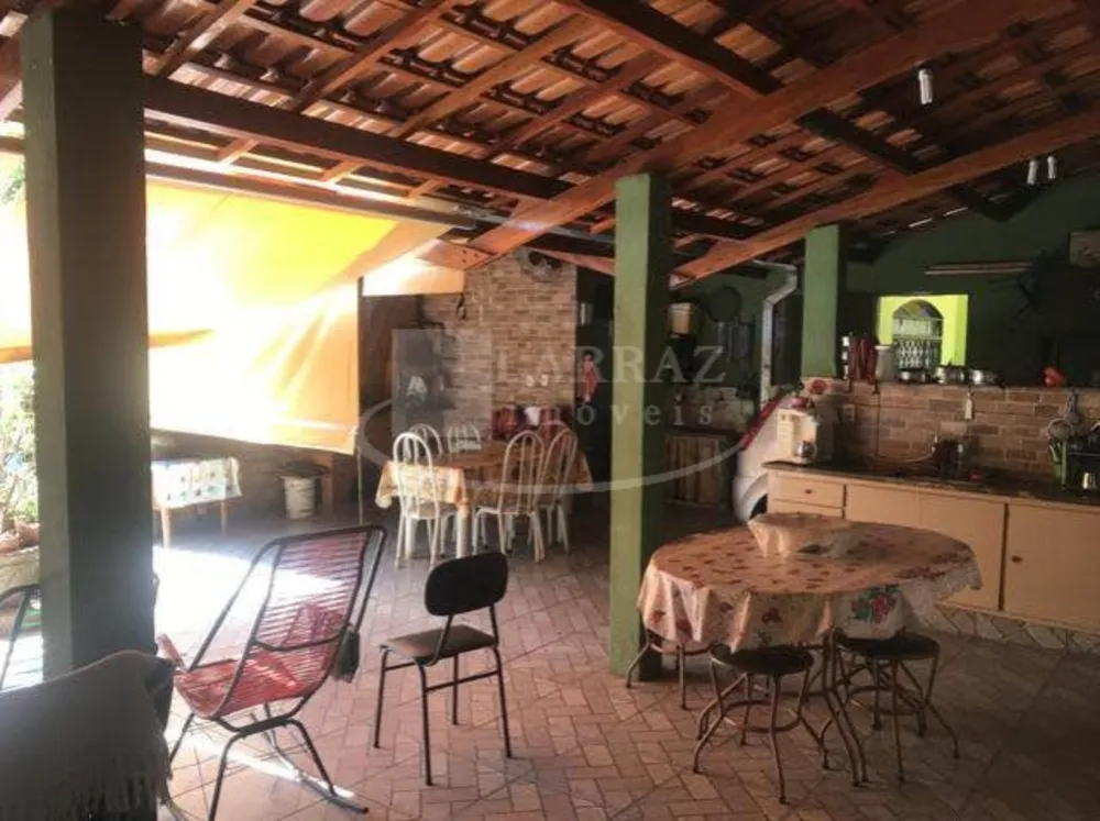 Casa, 3 quartos, 268 m² - Foto 1
