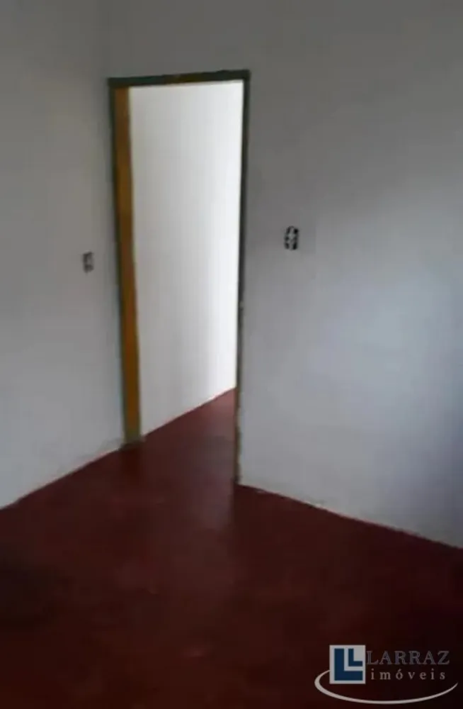Casa, 4 quartos, 135 m² - Foto 2