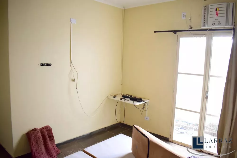 Casa, 3 quartos, 182 m² - Foto 1