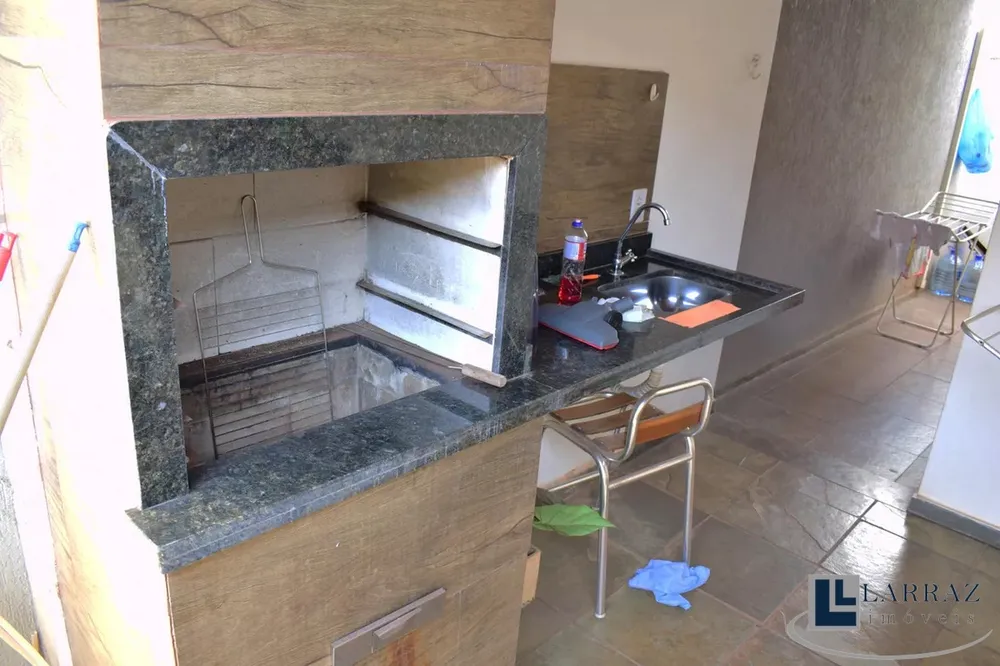 Casa, 3 quartos, 182 m² - Foto 3
