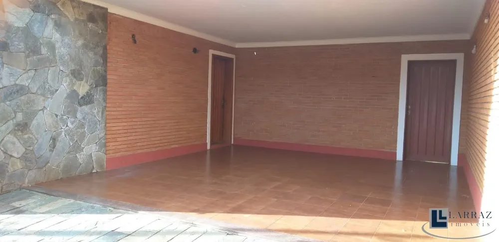 Casa, 5 quartos, 261 m² - Foto 2