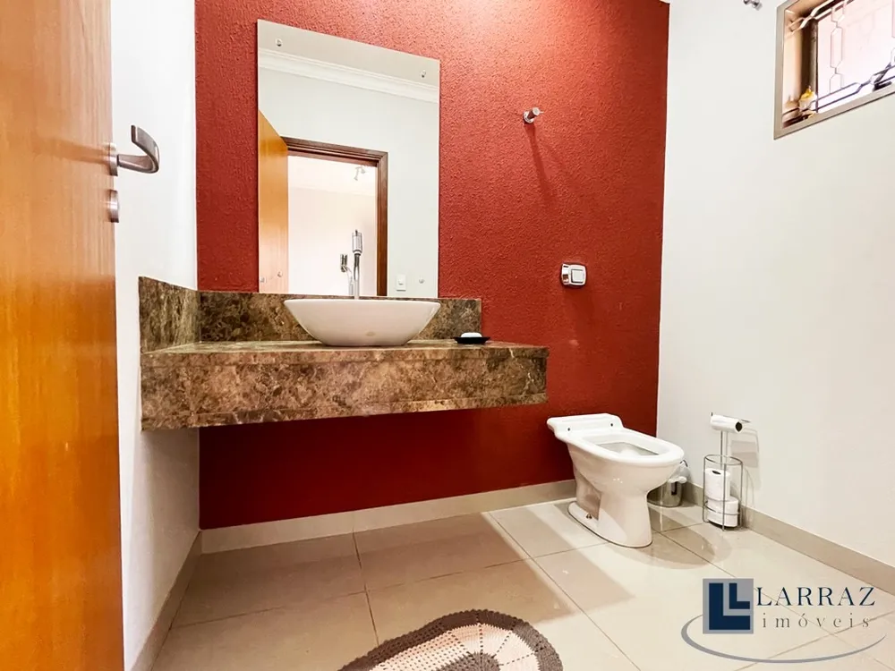 Casa, 3 quartos, 225 m² - Foto 1