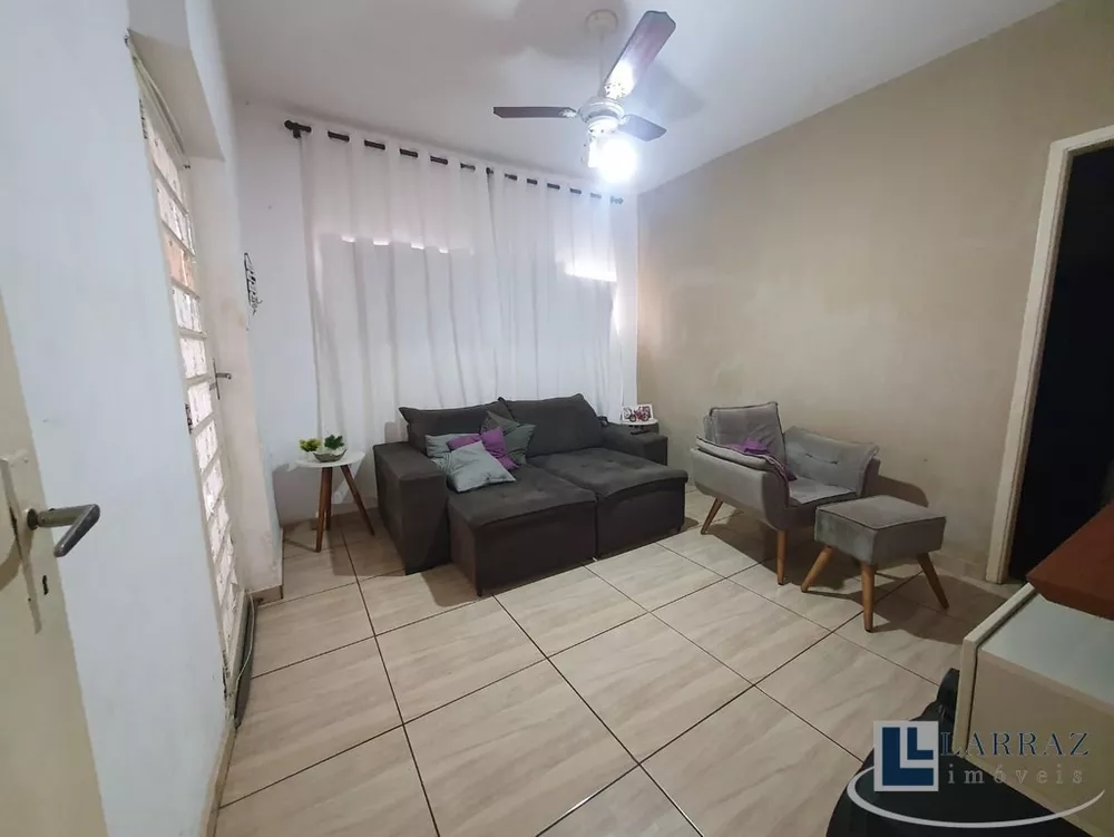 Casa, 2 quartos, 130 m² - Foto 1