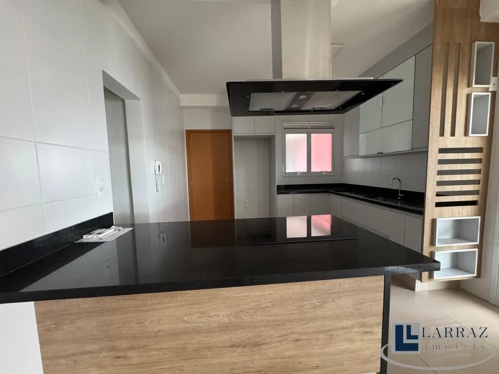 Apartamento, 3 quartos, 172 m² - Foto 2