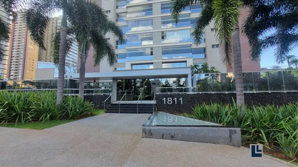 Apartamento, 3 quartos, 228 m² - Foto 1