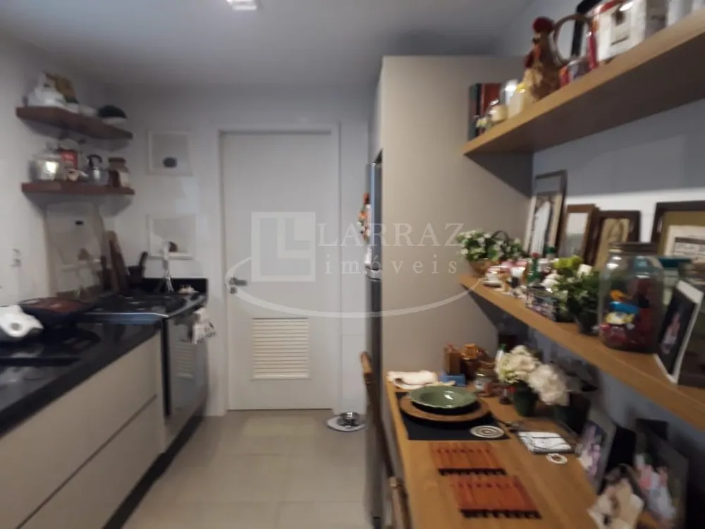 Apartamento, 4 quartos, 228 m² - Foto 2