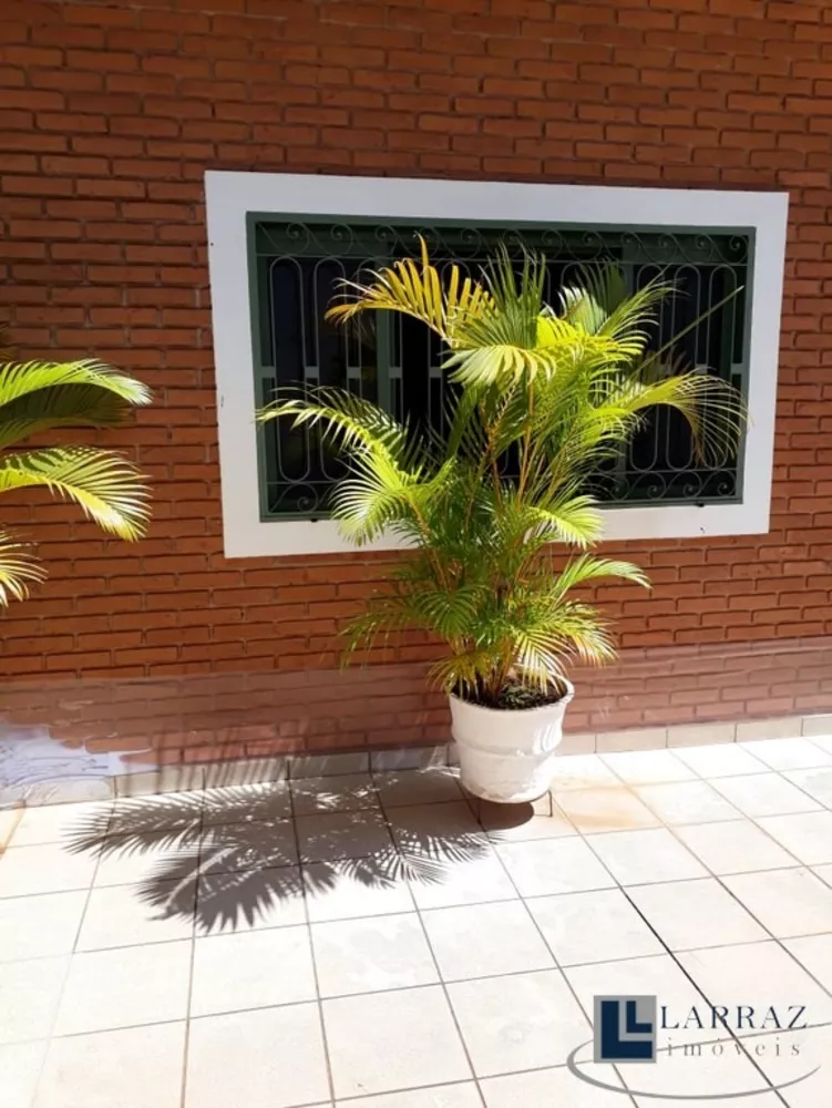 Casa, 3 quartos, 171 m² - Foto 1