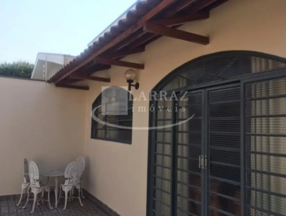 Casa, 3 quartos, 250 m² - Foto 4