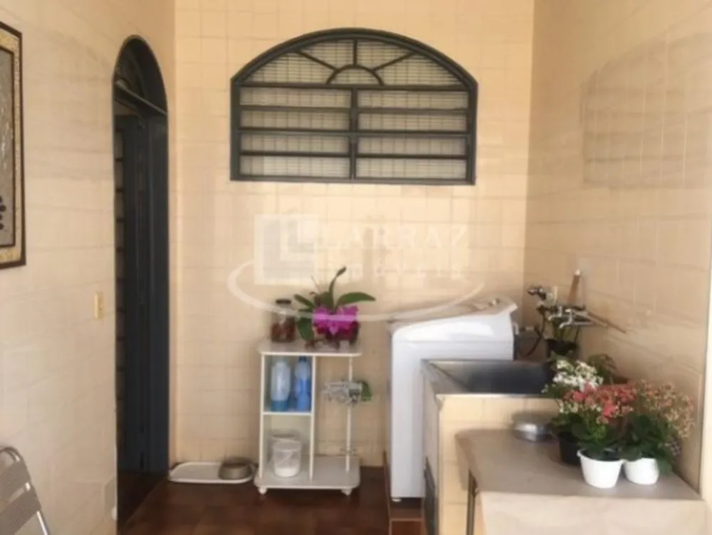 Casa, 3 quartos, 250 m² - Foto 1