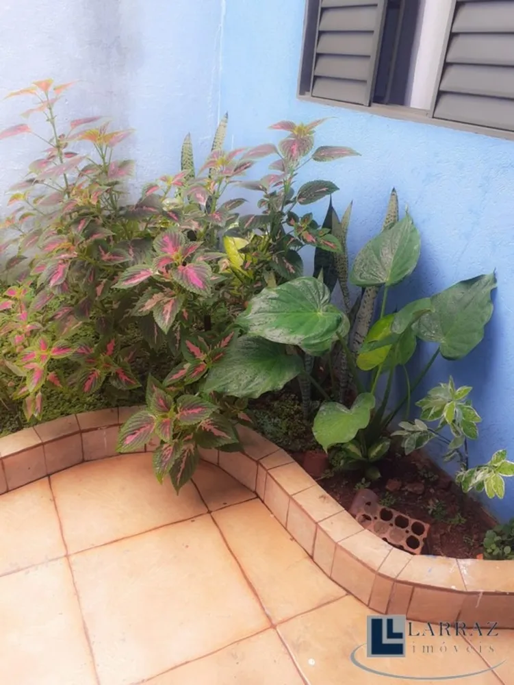 Casa, 4 quartos, 150 m² - Foto 1