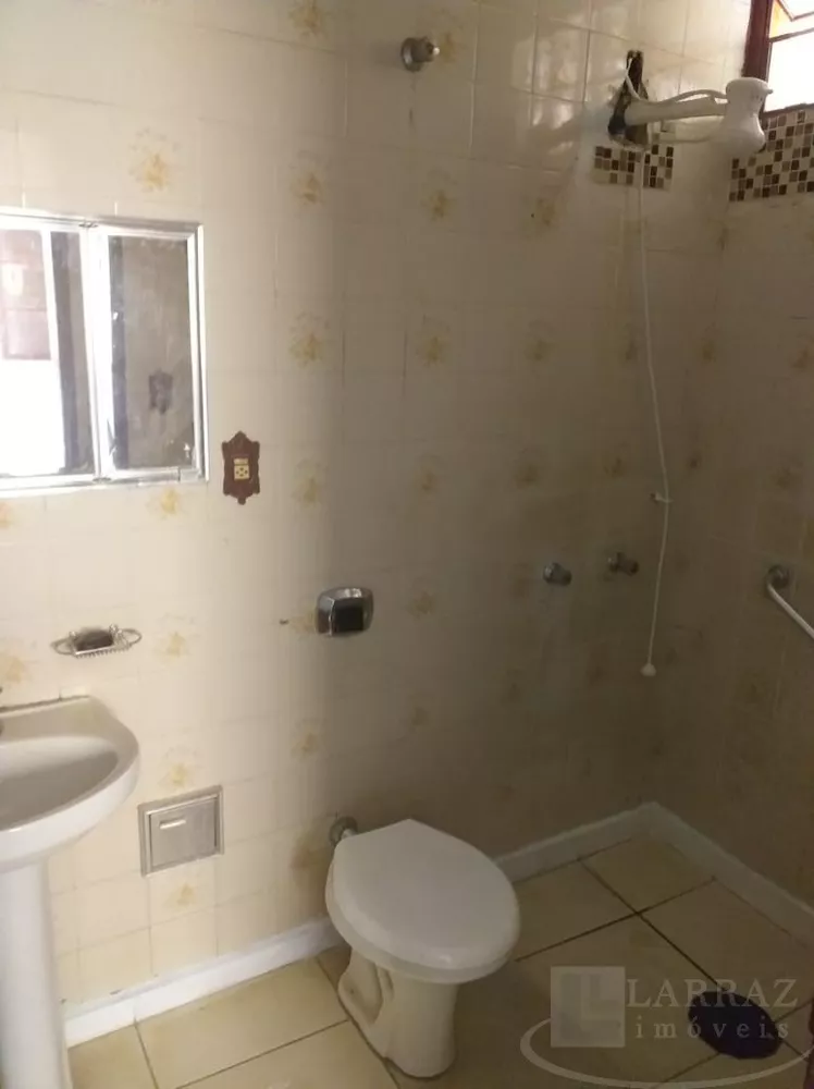 Casa, 3 quartos, 240 m² - Foto 4