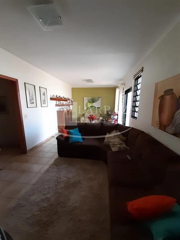 Casa, 3 quartos, 220 m² - Foto 2