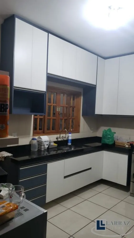 Chácara, 3 quartos, 2428 m² - Foto 7
