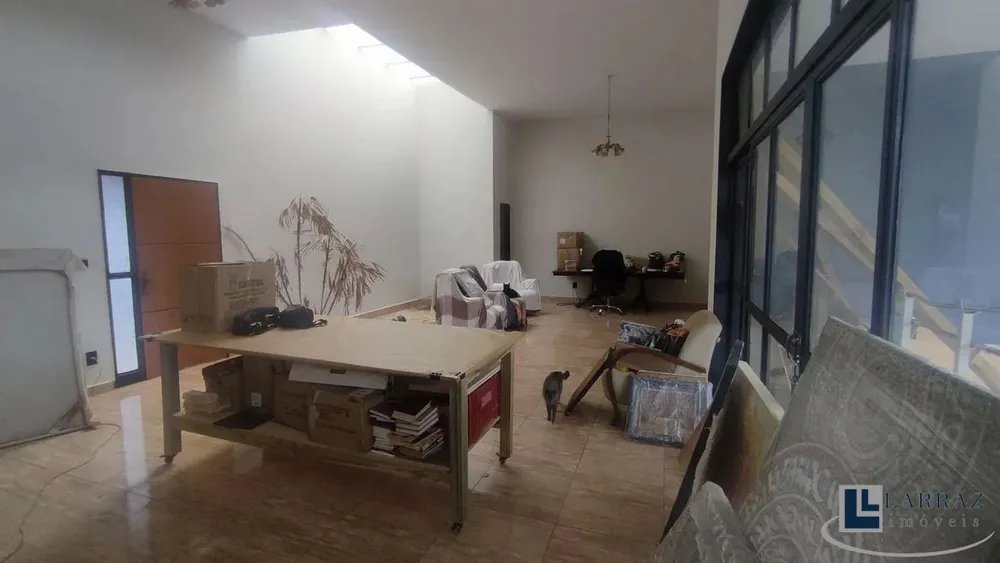 Casa, 5 quartos, 325 m² - Foto 2