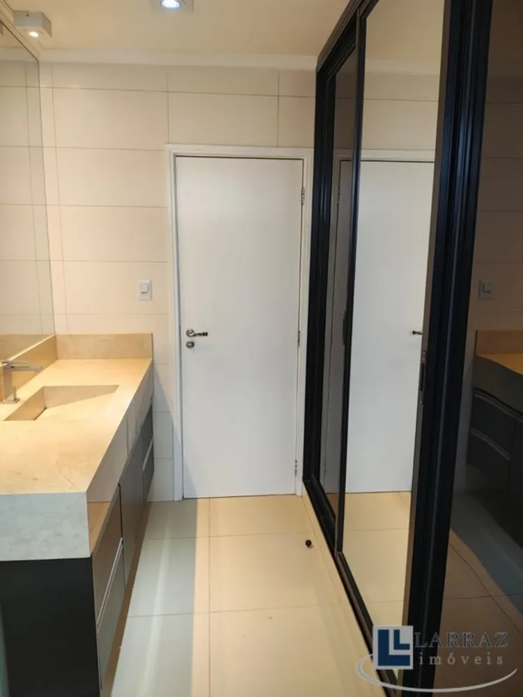Apartamento, 3 quartos, 204 m² - Foto 1