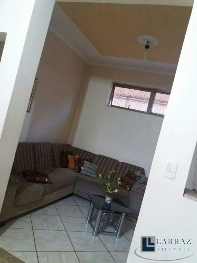 Casa, 3 quartos, 251 m² - Foto 6