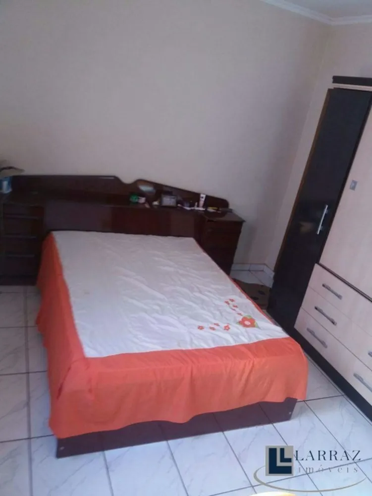 Casa, 3 quartos, 251 m² - Foto 11