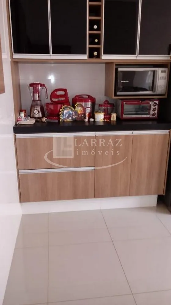 Casa, 3 quartos, 220 m² - Foto 9