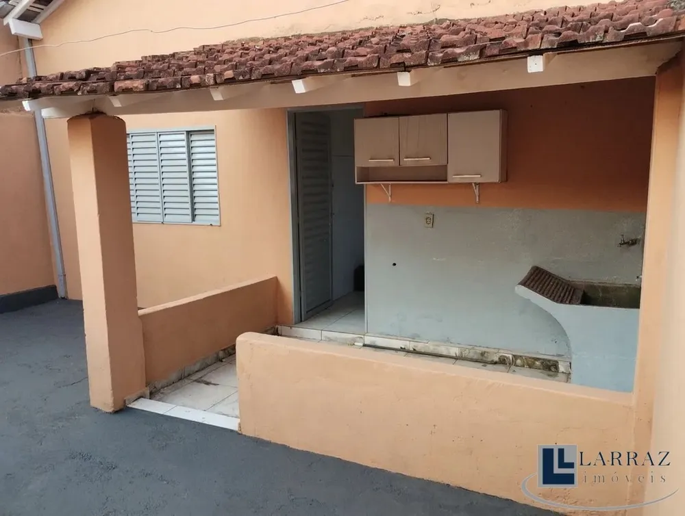 Casa, 6 quartos, 254 m² - Foto 2