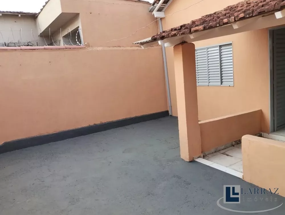 Casa, 6 quartos, 254 m² - Foto 3