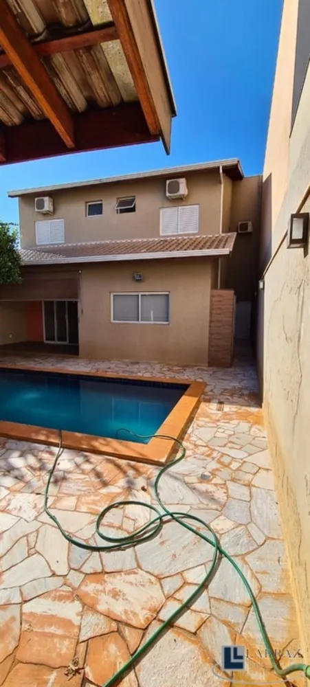 Casa, 4 quartos, 267 m² - Foto 3