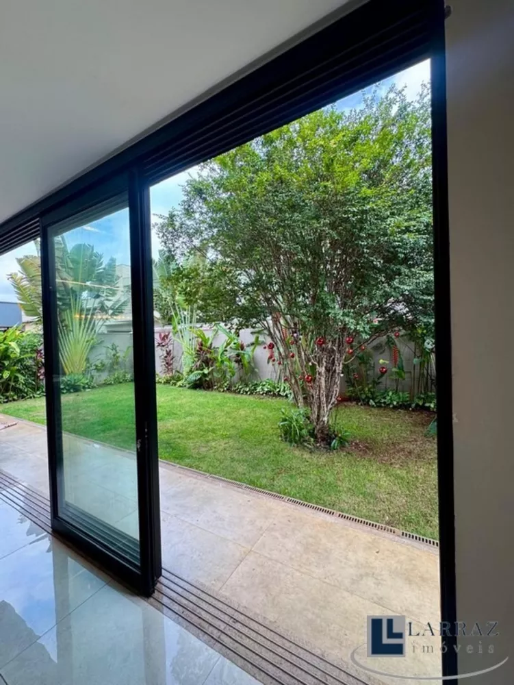 Casa, 3 quartos, 285 m² - Foto 2