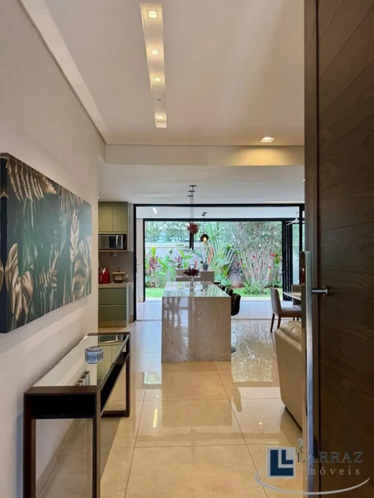 Casa, 3 quartos, 285 m² - Foto 8