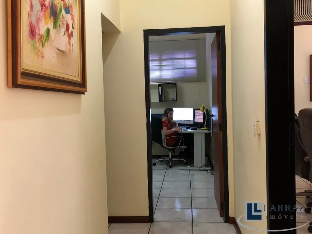 Casa, 4 quartos, 295 m² - Foto 5