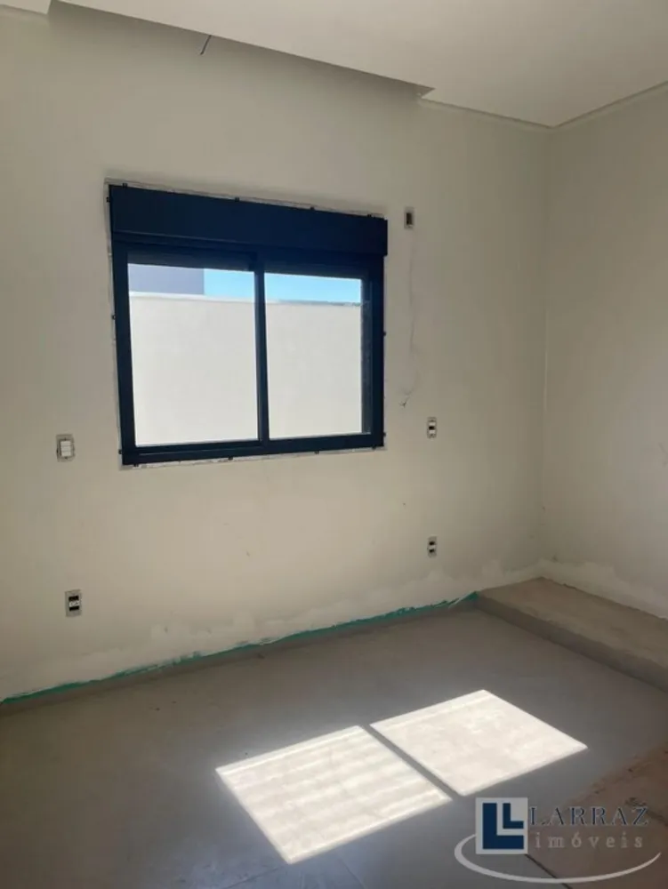 Casa, 3 quartos, 162 m² - Foto 4