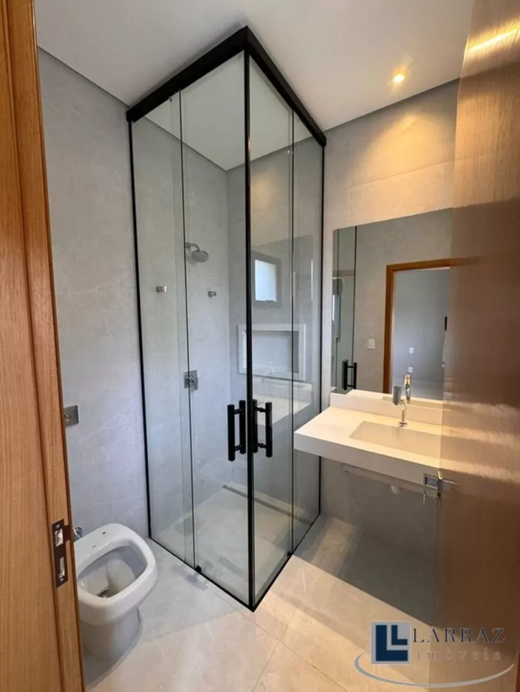 Casa, 4 quartos, 288 m² - Foto 1
