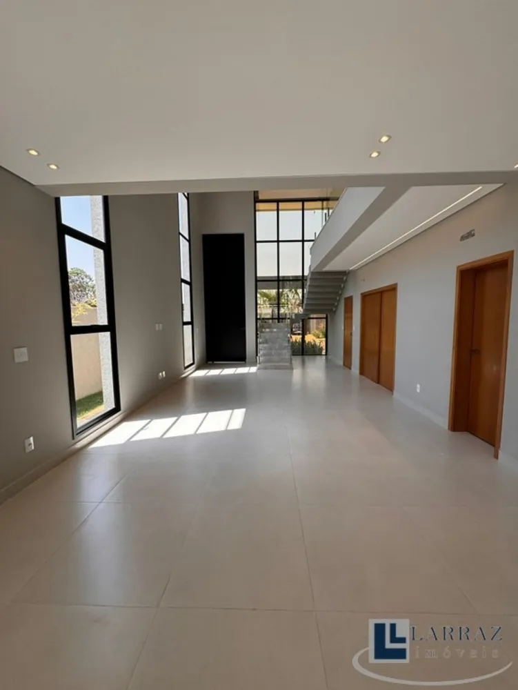 Casa, 4 quartos, 288 m² - Foto 3