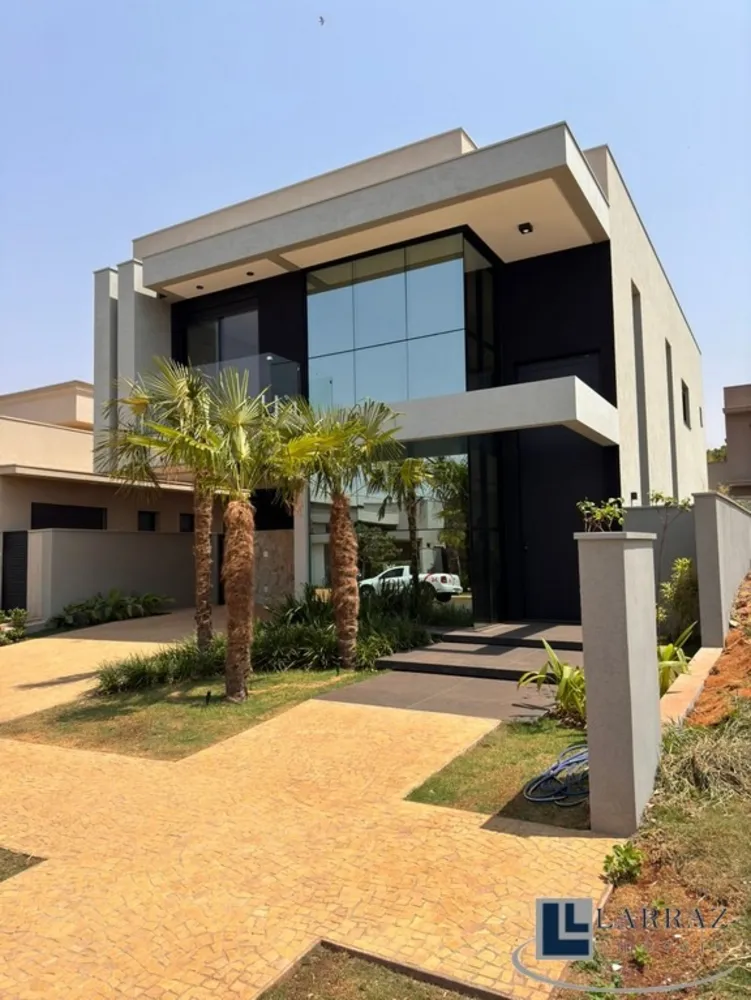 Casa, 4 quartos, 288 m² - Foto 1