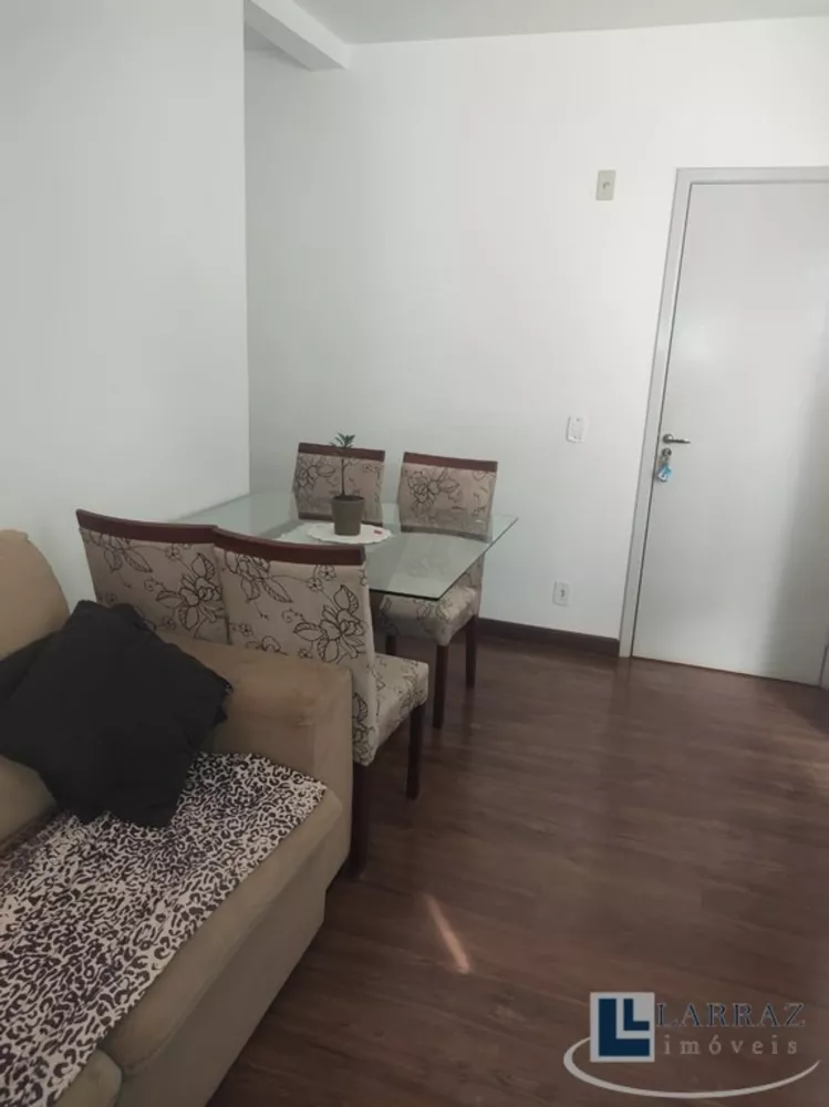 Apartamento, 2 quartos, 49 m² - Foto 2