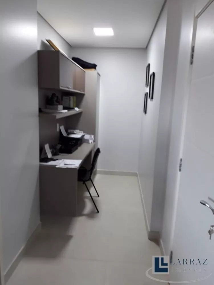 Apartamento, 3 quartos, 156 m² - Foto 1
