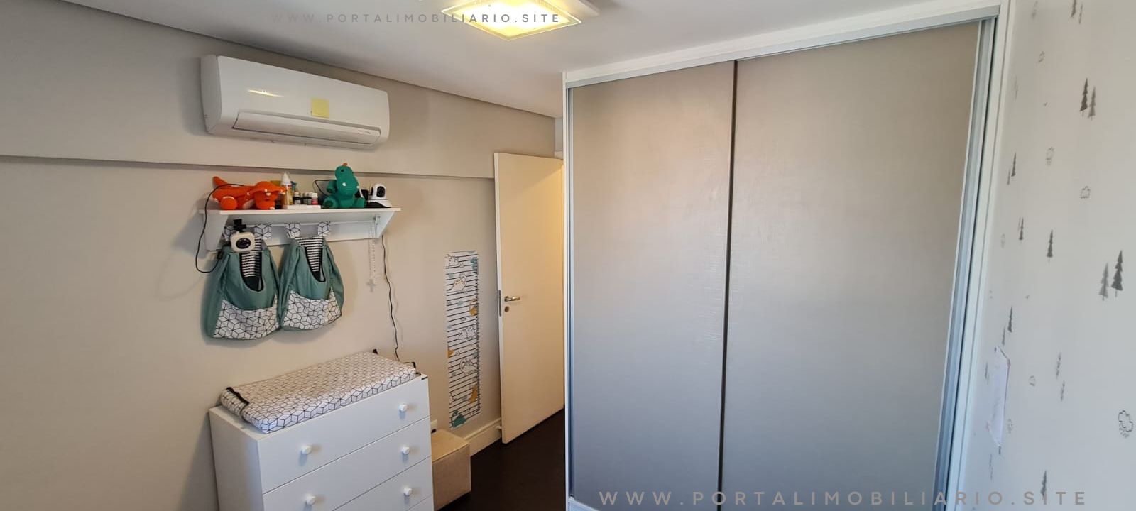 Apartamento à venda com 3 quartos, 119m² - Foto 3