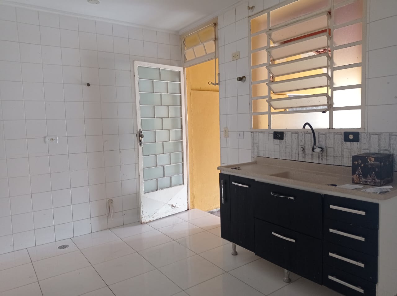 Casa de Condomínio à venda e aluguel com 2 quartos, 65m² - Foto 6