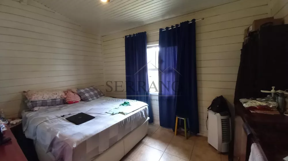 Chácara à venda com 3 quartos, 200m² - Foto 2