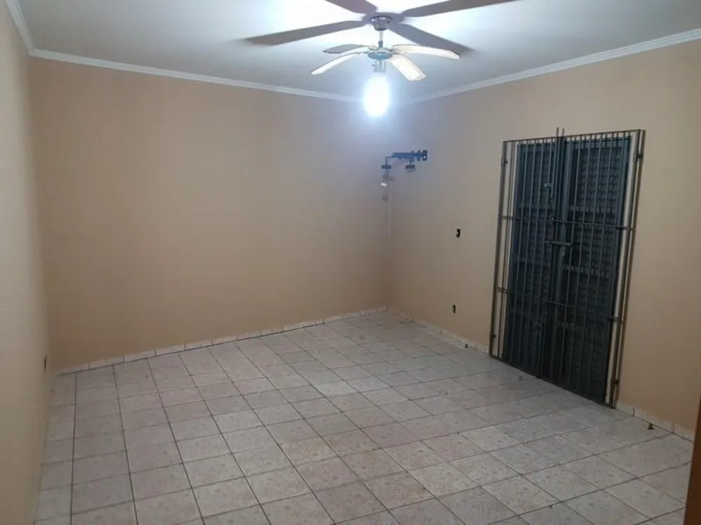 Chácara, 3 quartos, 300 m² - Foto 4
